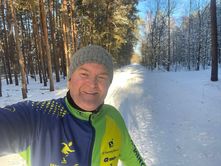 Gastwirt Uwe Kuhlmey genießt die Auszeit auf den Langläufern. | Foto: SV Flaeming-Skate e.V.